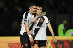 Vasco x Fortaleza onde assistir, análise e dica de aposta acumulada